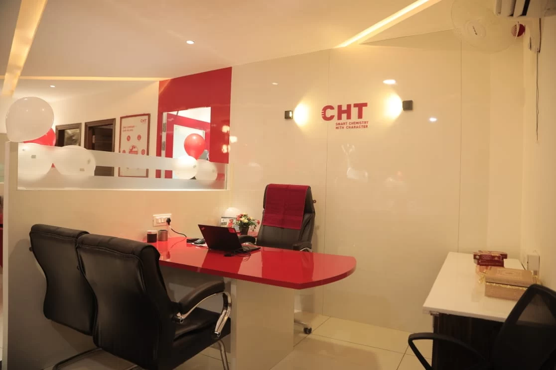Feature wall in the reception