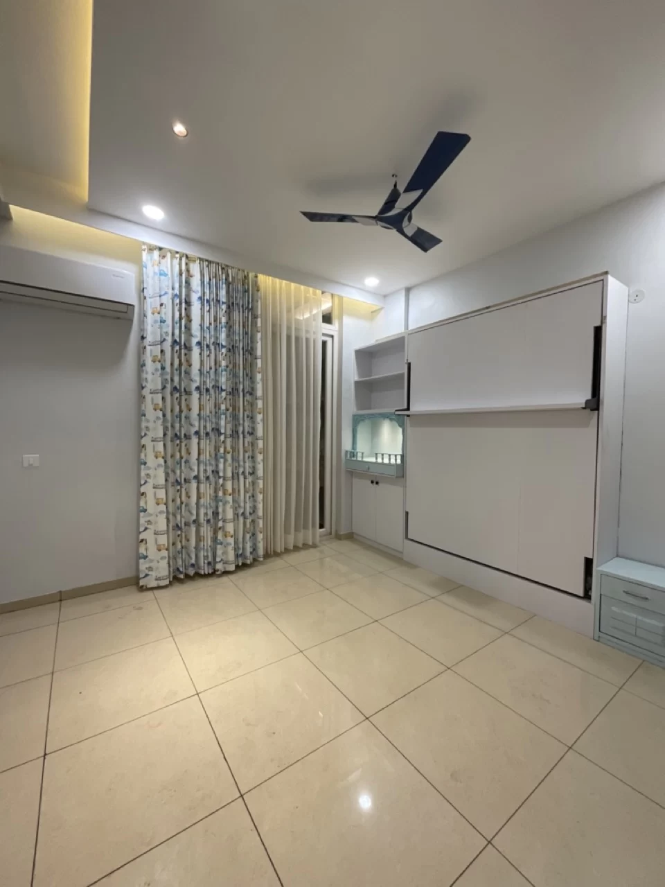 Bedroom with built-in storage