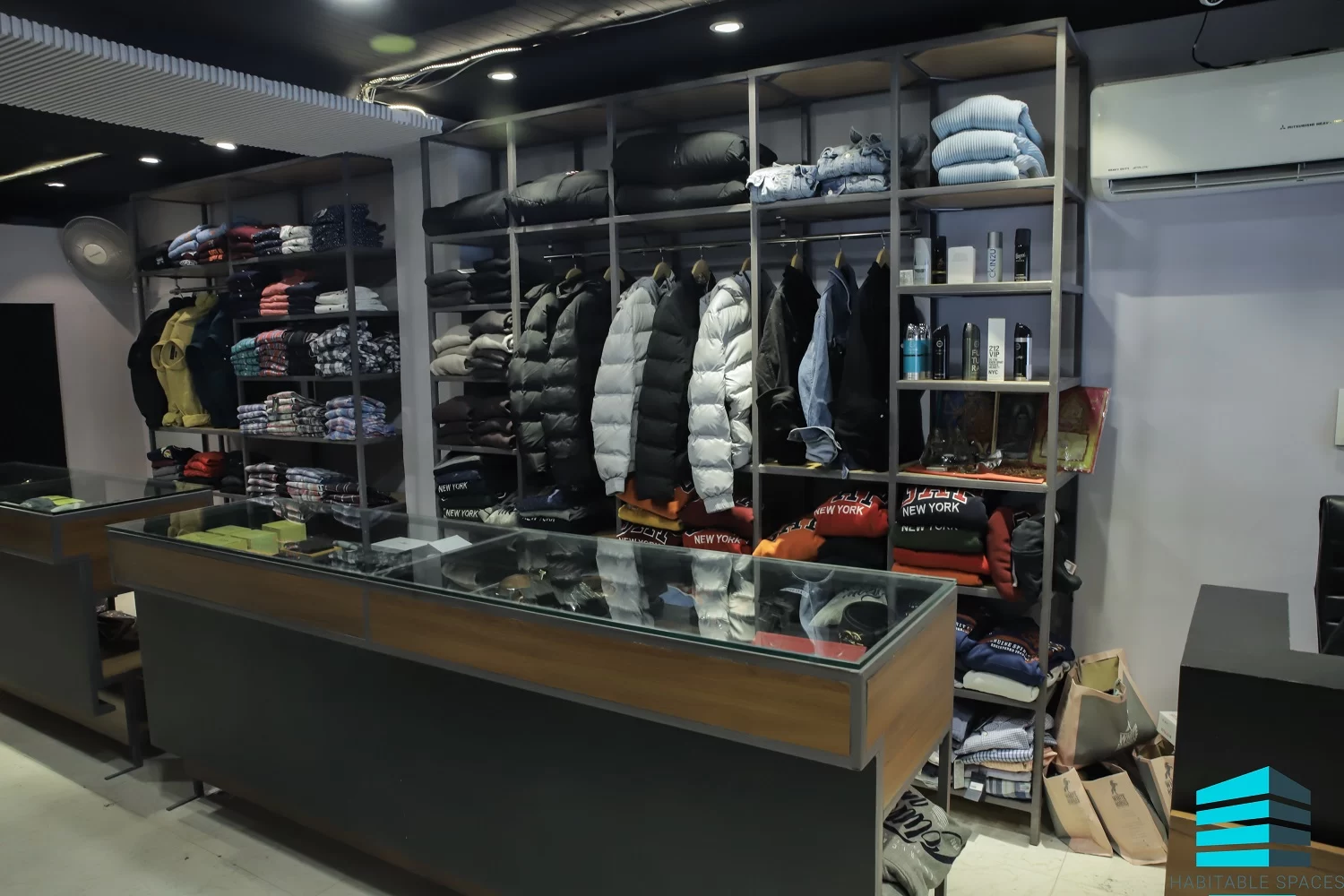 Retail floor and display